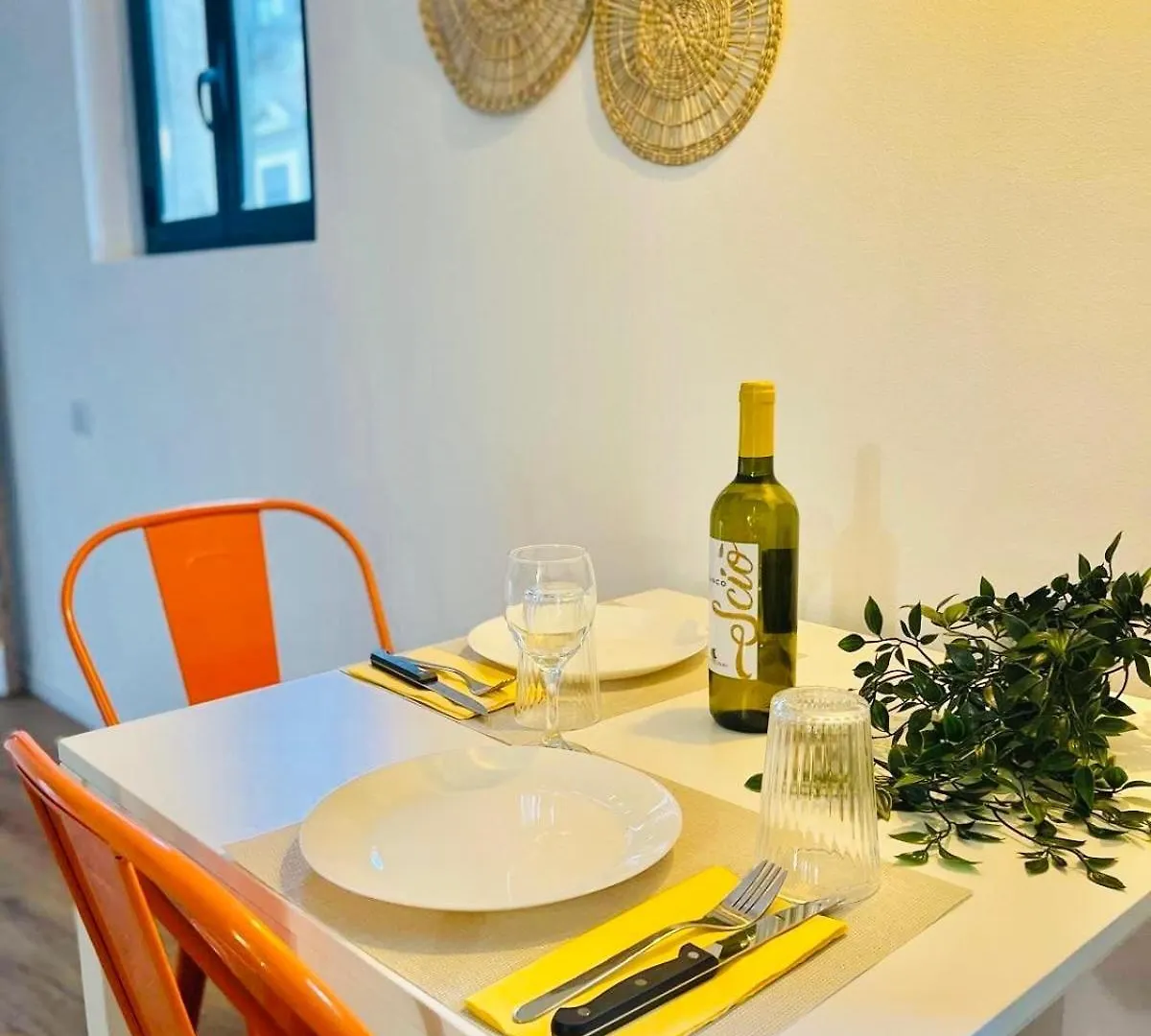 The Shelter Island Apartment Catania